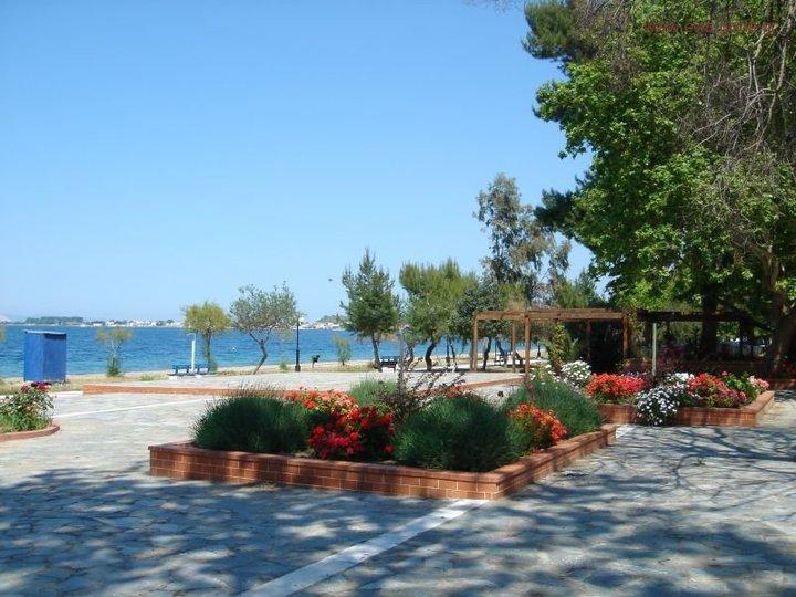 Kochili Apartments Néos Pírgos Buitenkant foto
