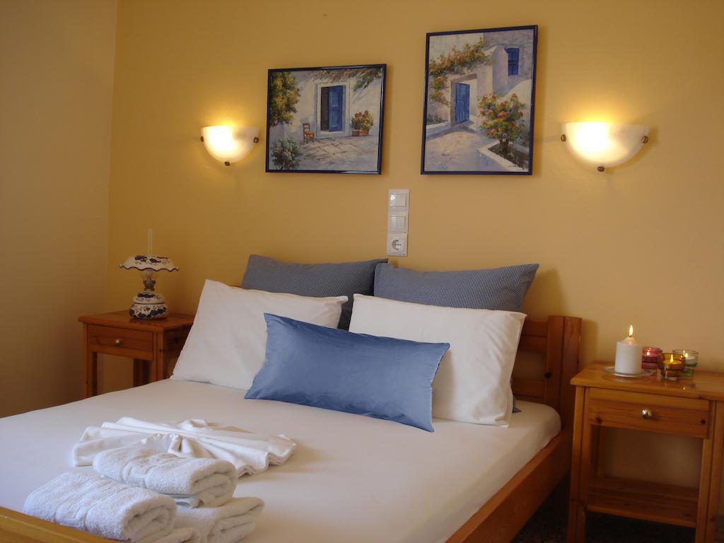 Kochili Apartments Néos Pírgos Kamer foto